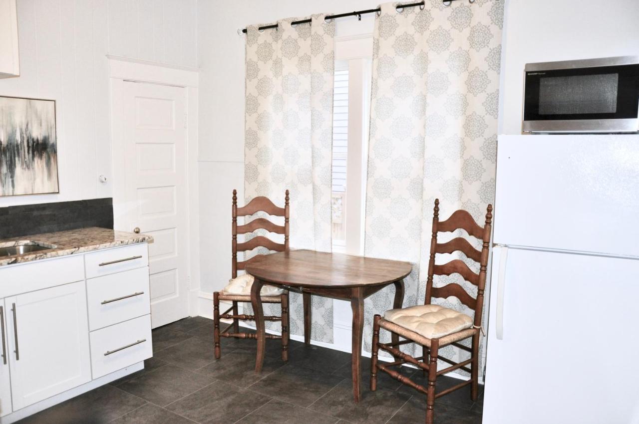 Downtown 1 Bedroom Charmer - Walk, Bike, Enjoy!! Rapid City Exterior photo